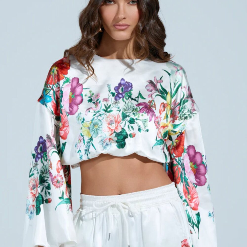 akira two piece floral set